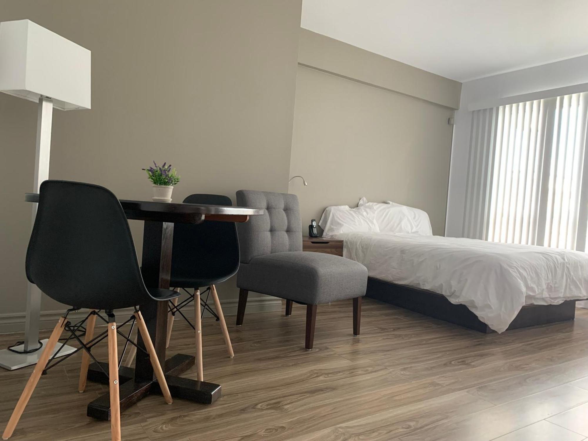 Hotel Normandie Римуски Екстериор снимка